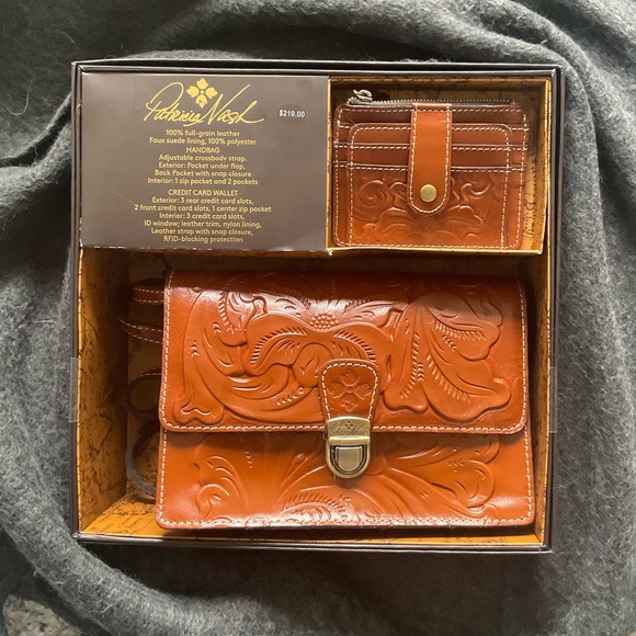 NWT 🌺 Patricia Nash Loci purse and wallet gift set - Picture 3 of 9